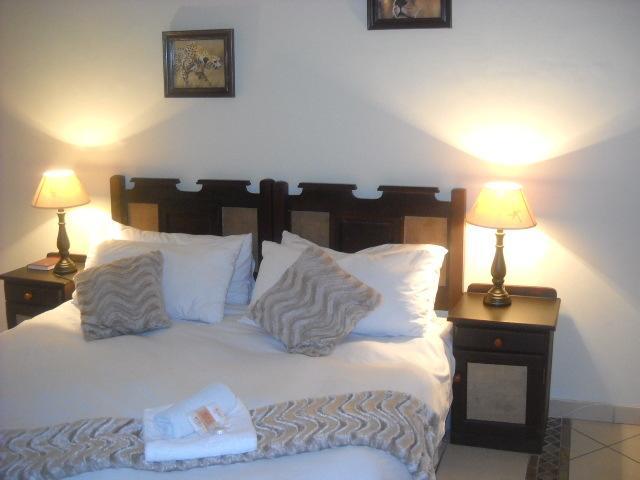 بهالابوروا The Beverly Hills Guest Lodge الغرفة الصورة